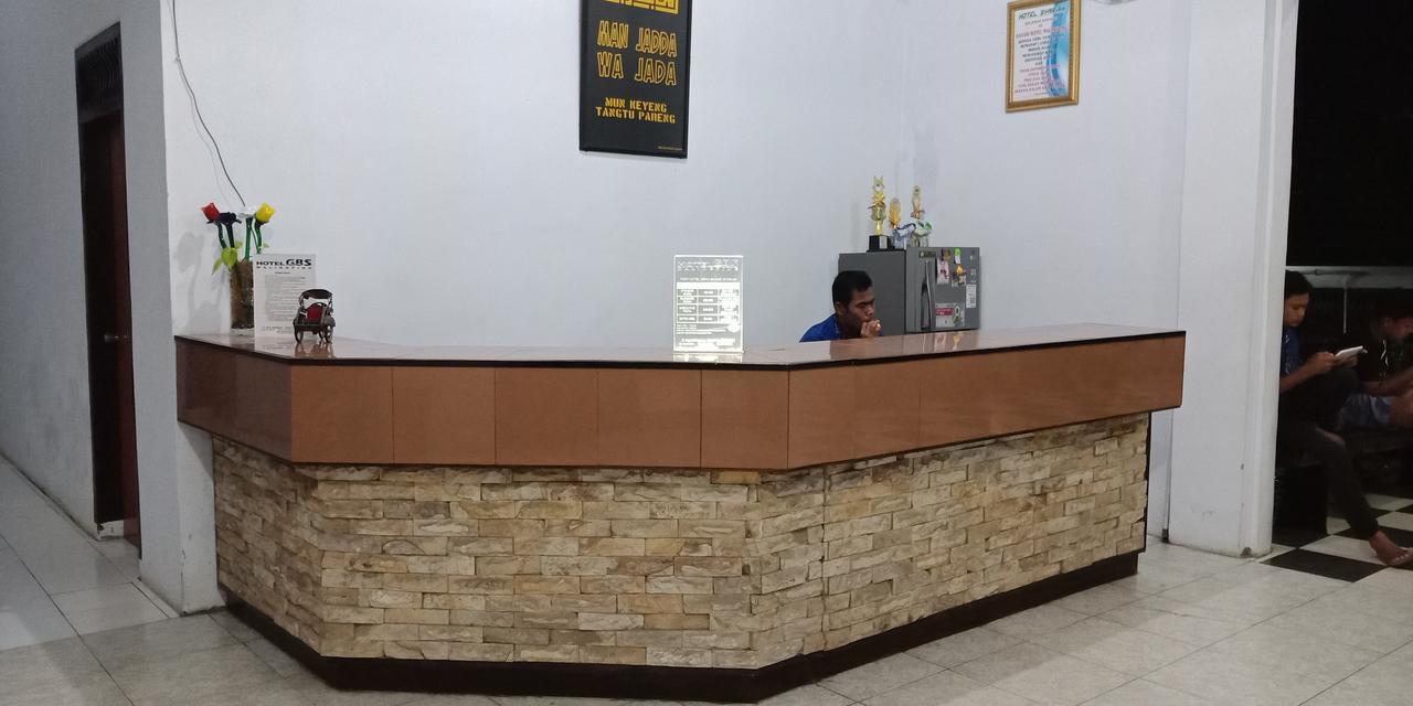 Hotel Gbs Malingping Extérieur photo
